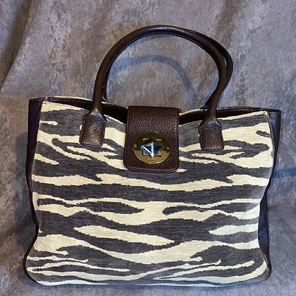 kate spade Handbags - KATE SPADE ZEBRA PRINT BROWN & TAN LEATHER/ FABRIC PURSE
